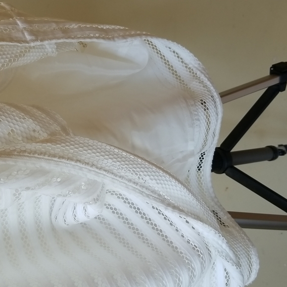 THALIAN White Ribbon Lace Box-Pleat A-line skirt Size 6 - Picture 8 of 8